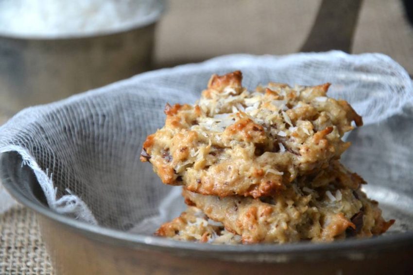 Biscuits fondants noix de coco — chocolat noir
