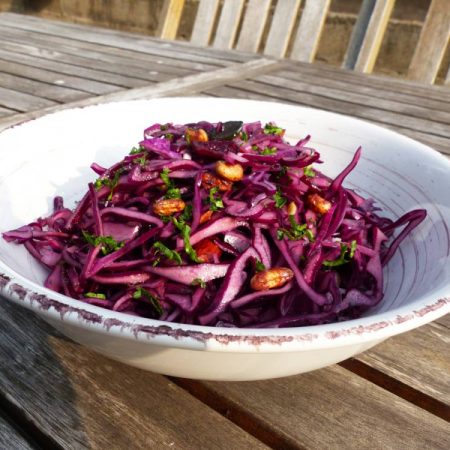 Salade de chou rouge et graines
