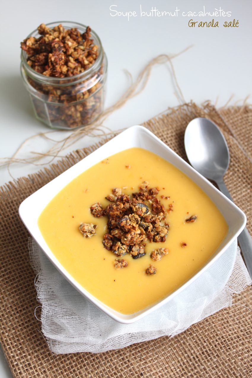 Soupe de courge butternut et cacahuètes, granola salé