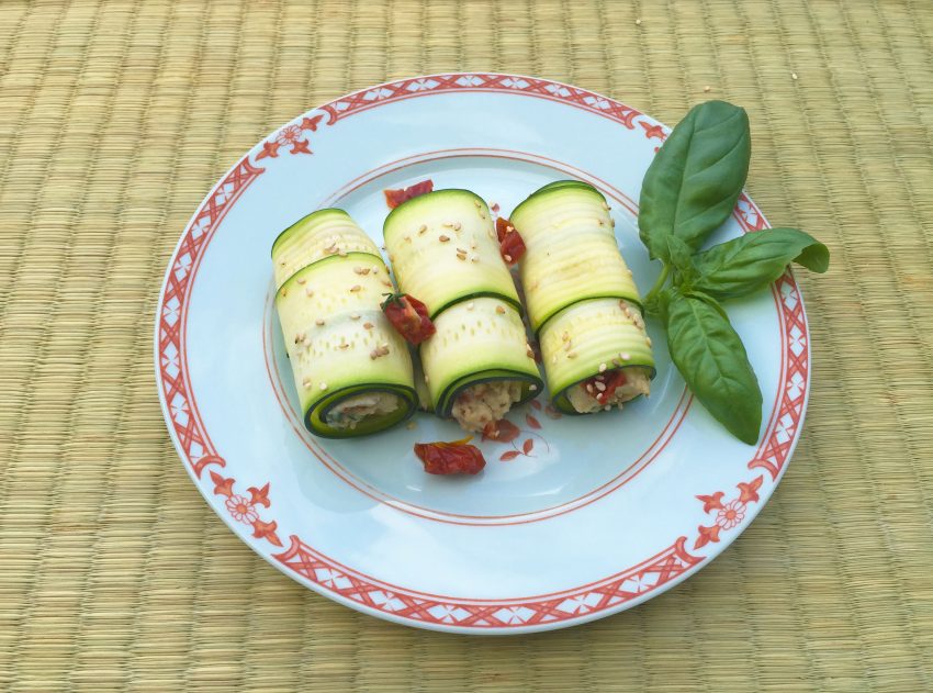 Nem de courgettes crues aux saveurs du Sud
