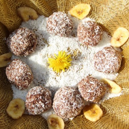 Energy balls choco-coco