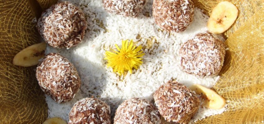 Energy balls choco-coco