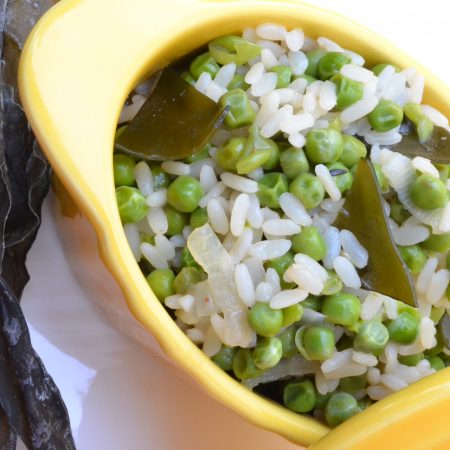 Risotto de petits pois et algues kombu