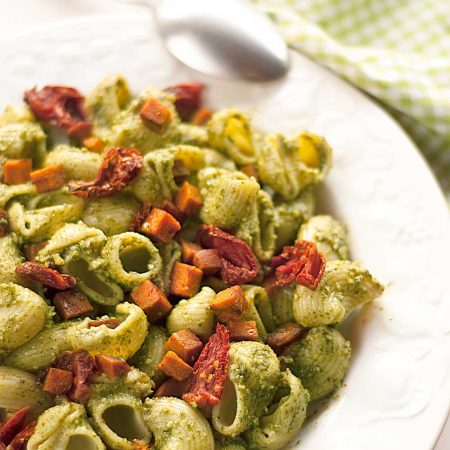 Conchiglie al pesto
