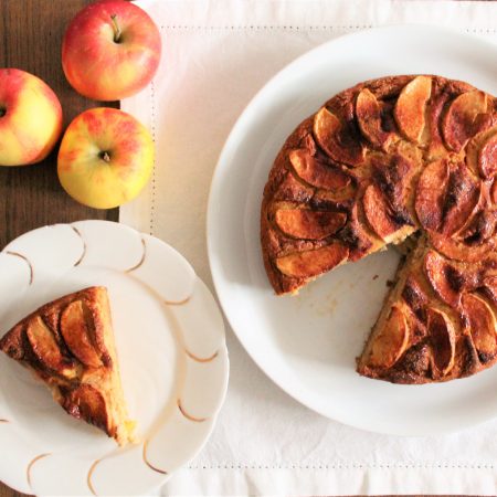 Gâteau moelleux aux pommes