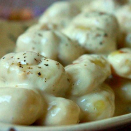sauce végé à l'ail pour pâtes et gnocchis