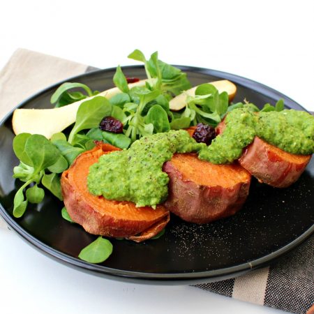 Patate douce en palets fondants et pesto de kale