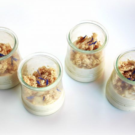 Crème dessert végétalienne au citron et pâte biscuitée