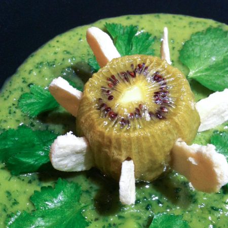 Kiwi rotis sauce crémeuse sucrée pois cassés coriandre