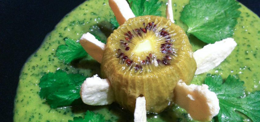 Kiwi rotis sauce crémeuse sucrée pois cassés coriandre