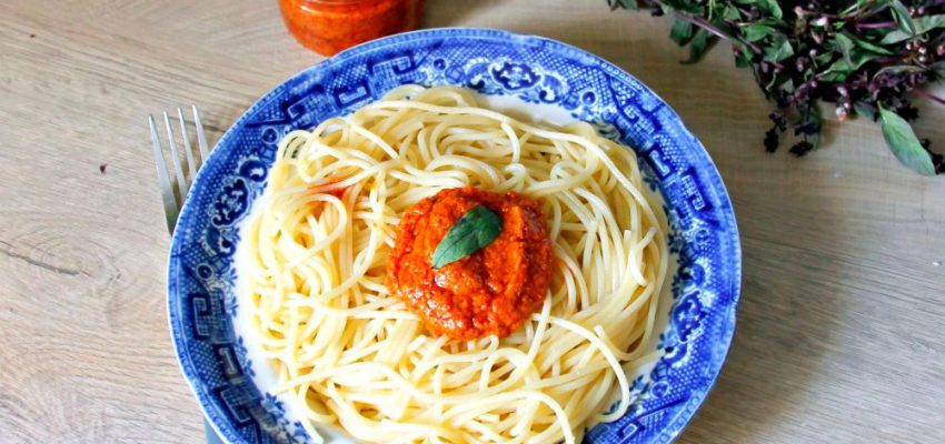 pesto-rosso-vegane