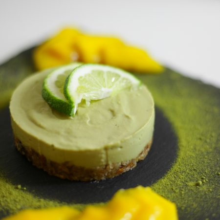 gateau cru citron vert matcha vegan
