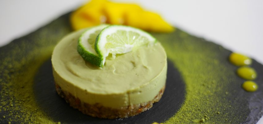 gateau cru citron vert matcha vegan