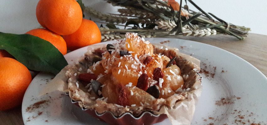 Tartelette à la clémentine, compote de pomme crue <span class="amp">&</span> baies de&nbsp;Goji