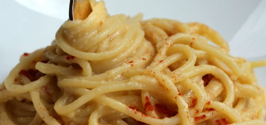 <span class="dquo">“</span>Spaghetti all’Alfredo” sans beurre ni parmesan