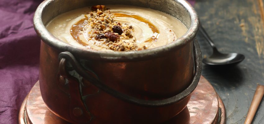 Velouté de panais à l’orange et à la crème de noisette