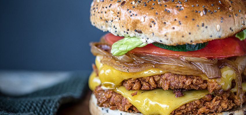 Ultimate Double Cheeseburger by Sébastien Kardinal