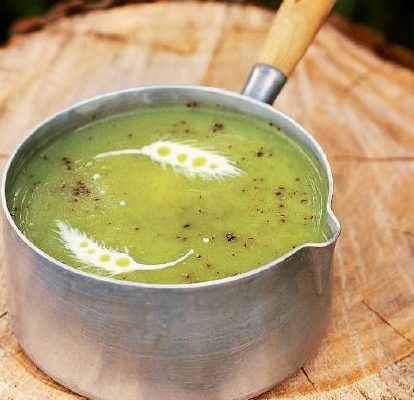 Velouté d’asperges des bois