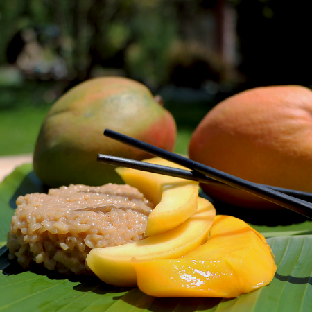 Koaw Niew Ma Muang