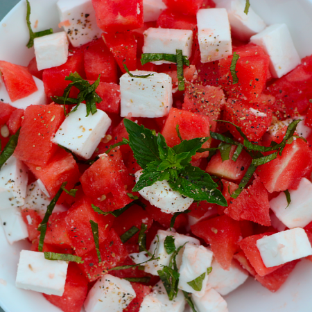 Salade estivale pastèque et féta végane