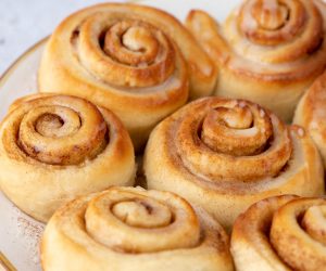 Cinnamon rolls