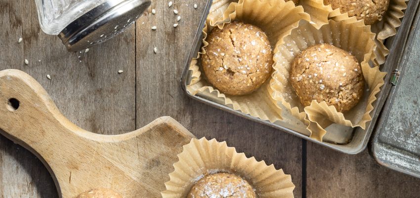 Sablés au sésame et à la cannelle (ghribia)